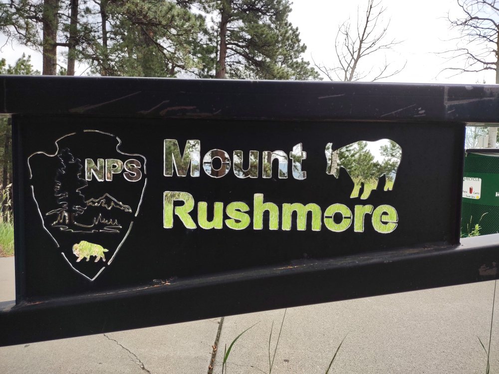 We get to Mt. Rushmore.