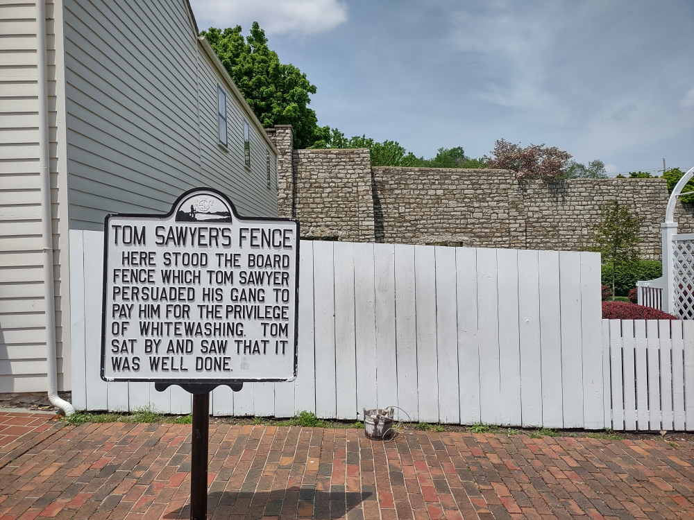 Tom Sawyer’s Fence by his boyhood home.